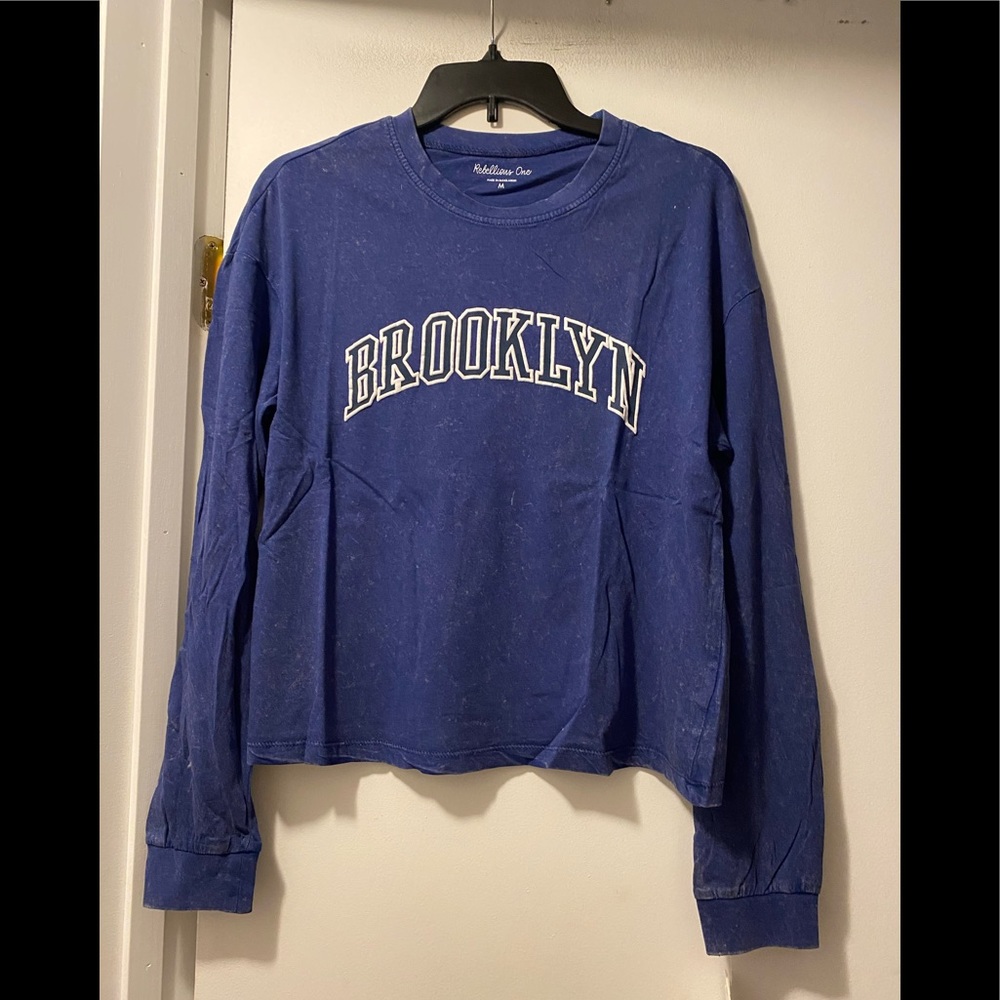 ⚫️ New Brooklyn long sleeve tee medium